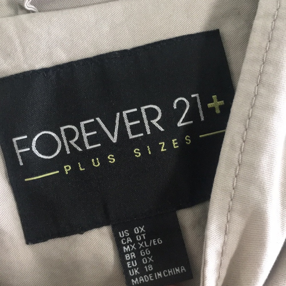 Beige jacket - Picture 3 of 4